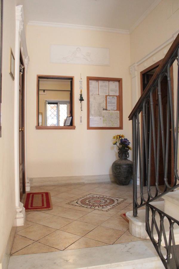 Ianus Guest House Roma Exterior foto